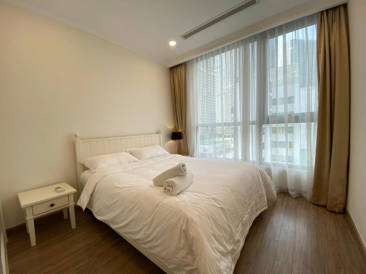 Apartment Vinhomes Central Park - Christine Properties