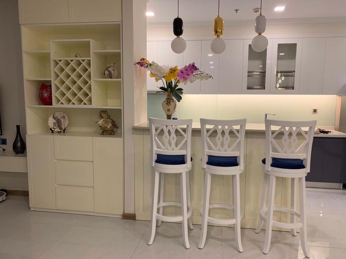 Vinhomes Central Park - Christine Properties * Ho Chi Minh City